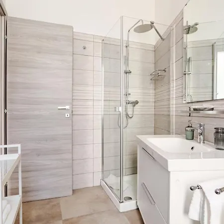 La Casa Di Viola ريميني