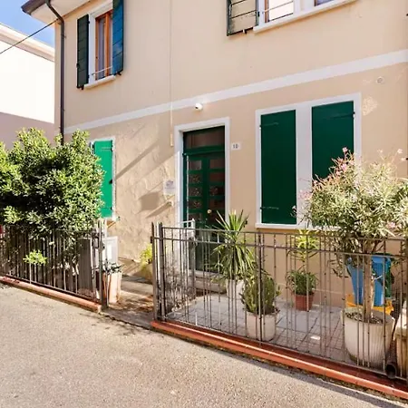 La Casa Di Viola * ريميني