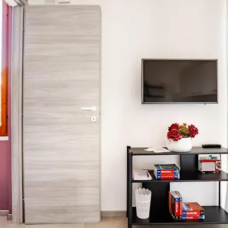 La Casa Di Viola Apartment *