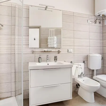 La Casa Di Viola * リミニ